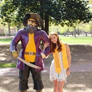 Meet your Posher, Anna